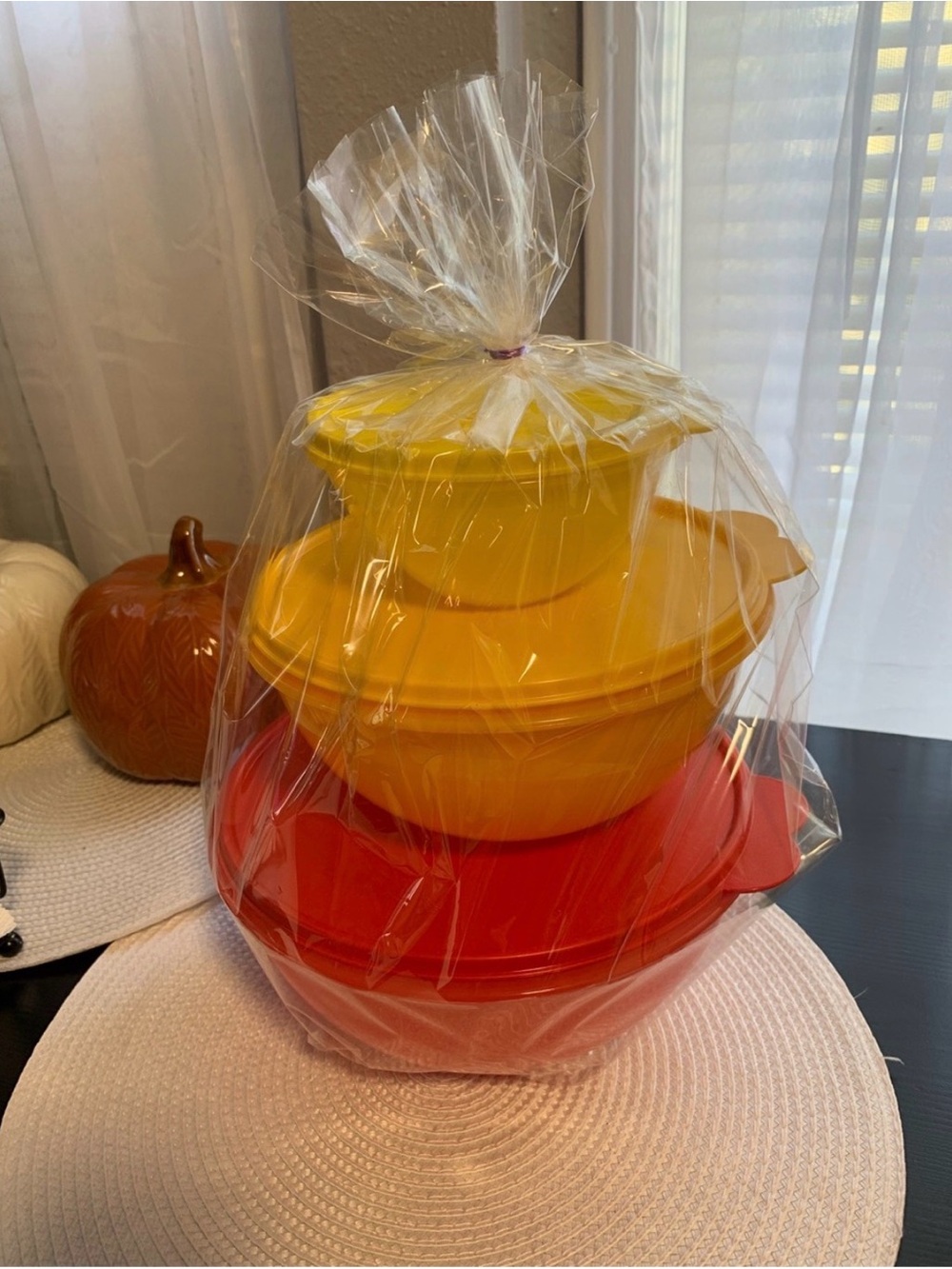 Tupperware Stackable Mixing Bowl Set - Red & Yellow